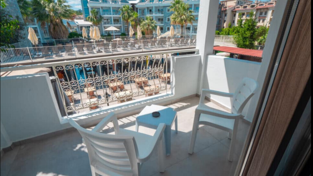 Alenz Hotel Apartments